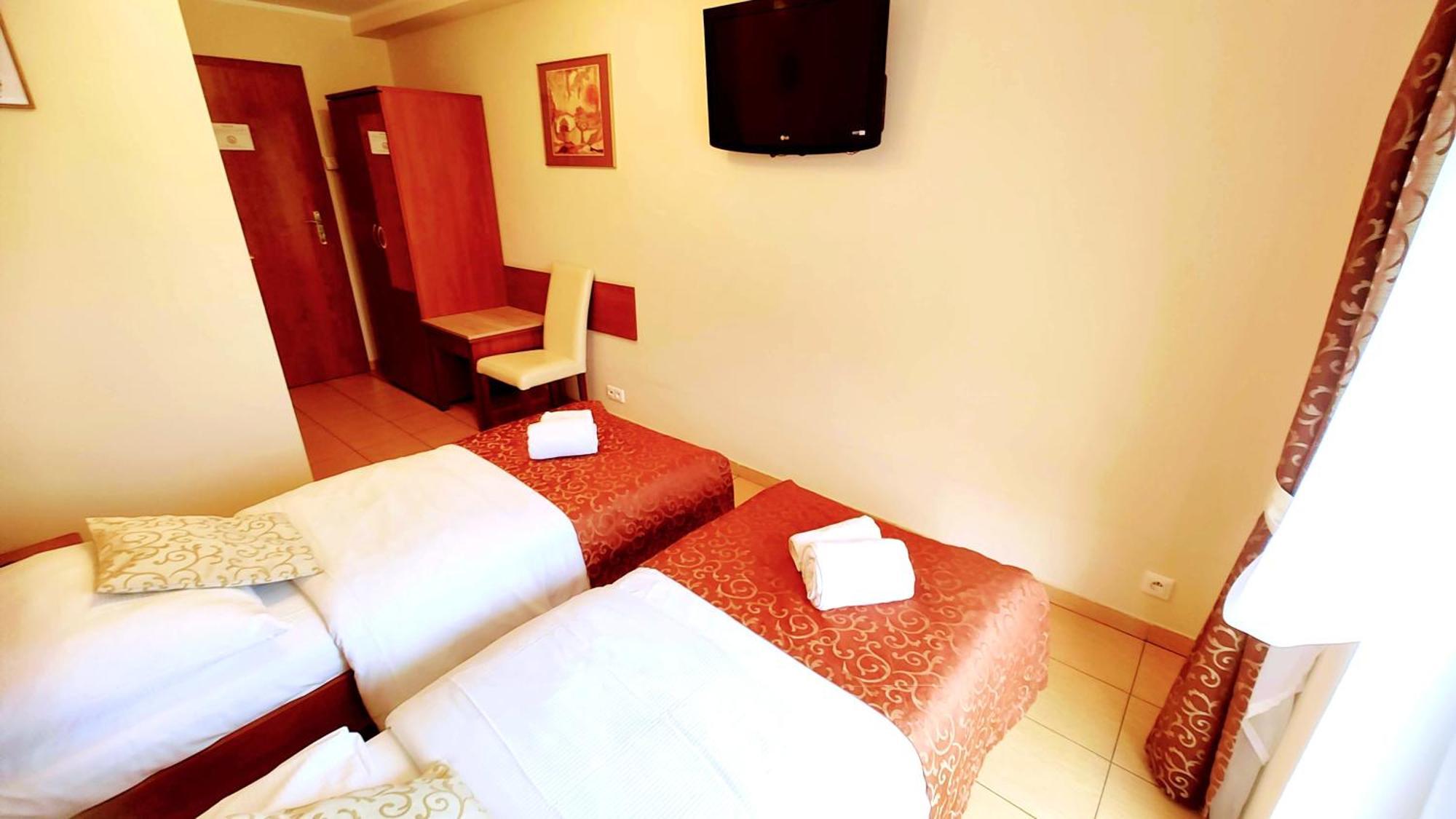 Helios Hotel เมียลโน ห้อง รูปภาพ