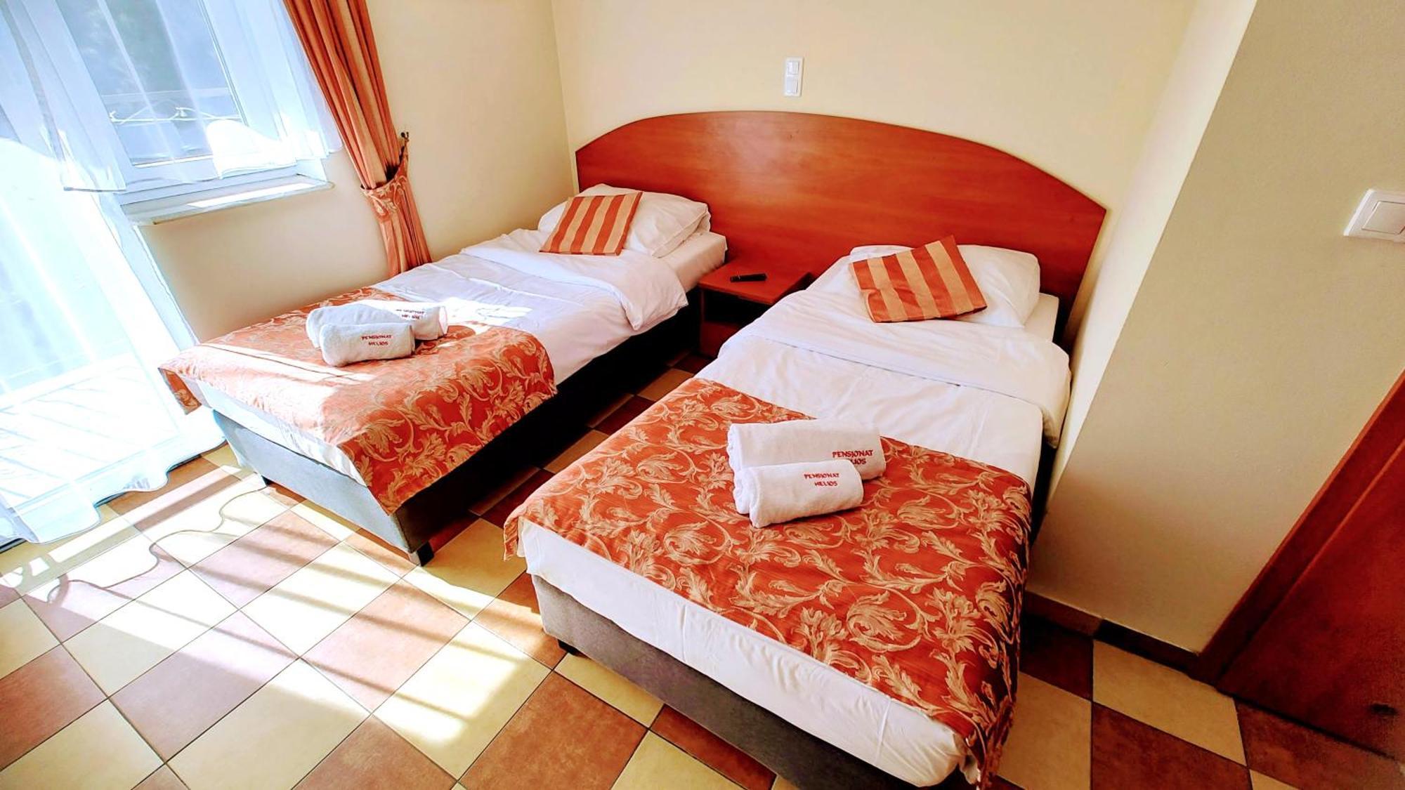 Helios Hotel เมียลโน ห้อง รูปภาพ
