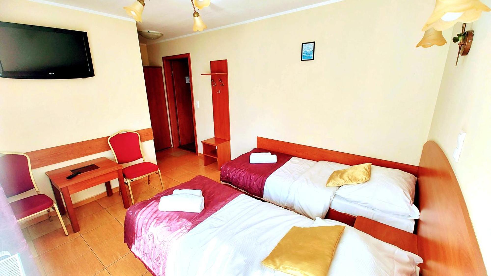 Helios Hotel เมียลโน ห้อง รูปภาพ